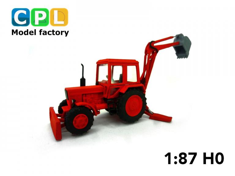 Traktorbagger MTS-82 Schiebeschild – rot Arbeitsstellung Arm oben